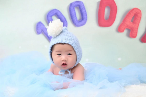 荆门四个月宝宝会翻身 荆门四个月宝宝会翻身